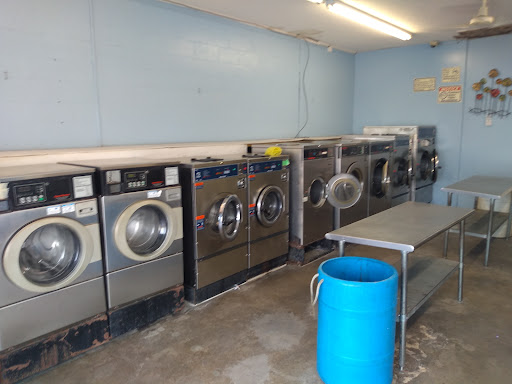 Mr. Dee's Washateria - Thumbnail
