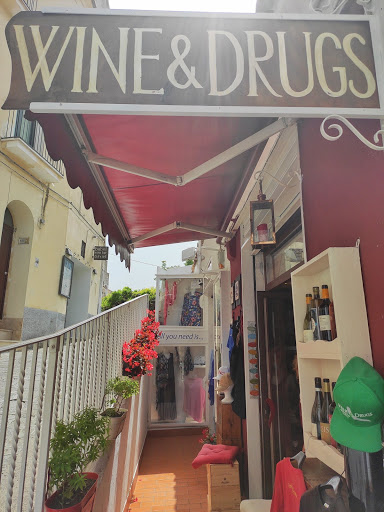 Wine & Drugs Di Amendola Rino - Thumbnail