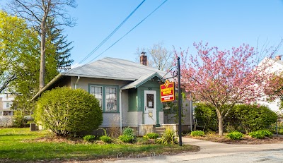 Warwick Public Library: Conimicut Branch