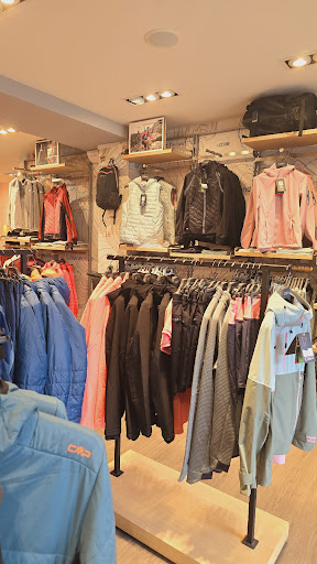 CMP Store Chamonix - Thumbnail