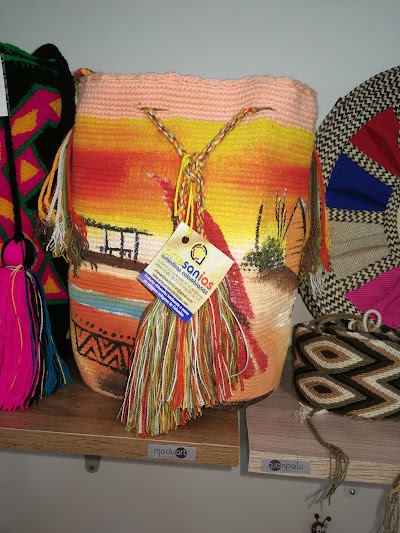 Photos of Artesanias Autenticas de Colombia