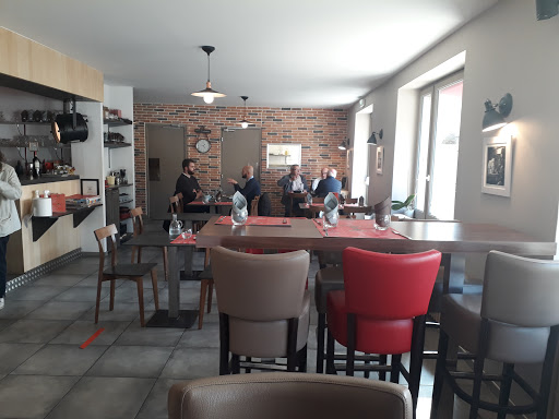 Marais Social Club