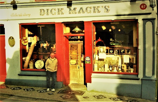 Dick Macks Pub