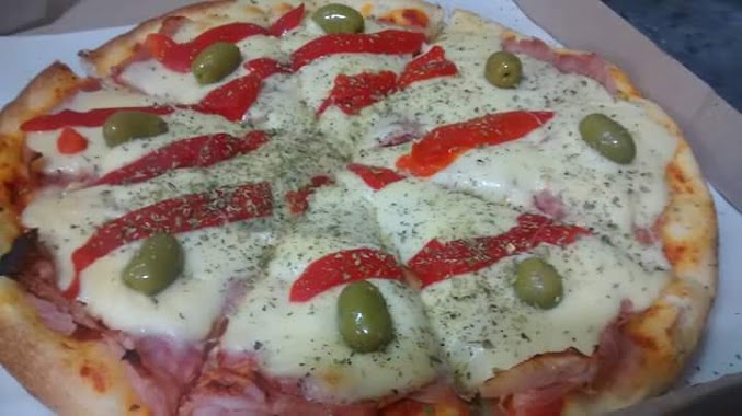 Pizzería Pimientas, Author: Agustina Alzamendi