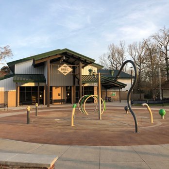 Highland Road Community Park - United States