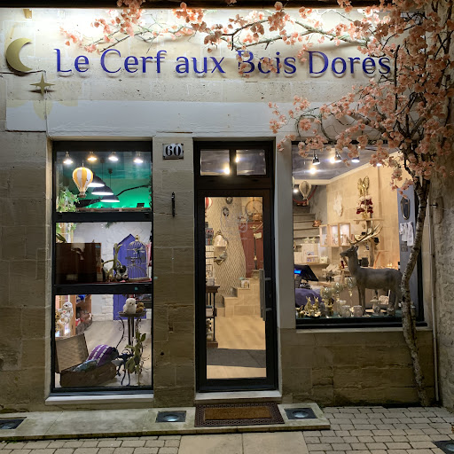 Le Cerf aux Bois Dorés Logo