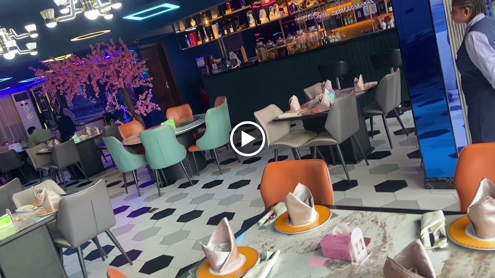 Wealth Restaurant Ikeja [威尔斯餐厅] — photo 2
