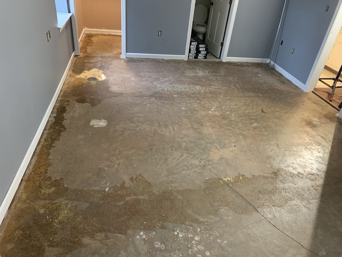 Self-service laundry at Ashley Hardwood Floor, Bridgeport, CT