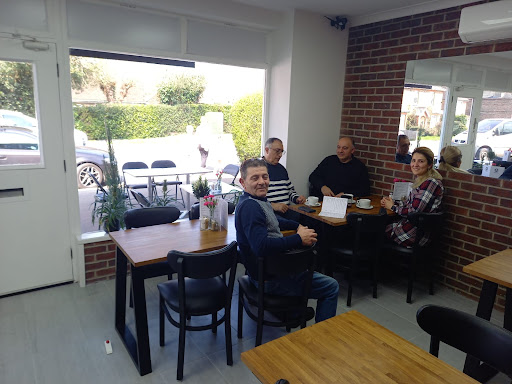 Cafe Hub - Visual