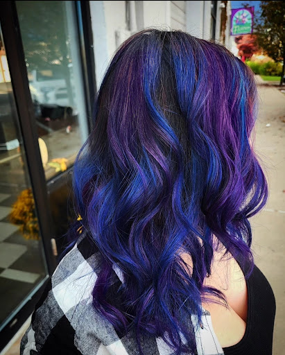 Star Tresses Grand Salon & Day Spa - Thumbnail
