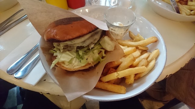 Ben & Sam's