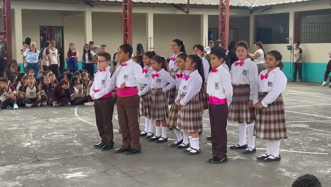 Opiniones de Escuela Miguel De Cervantes en La Troncal - Escuela