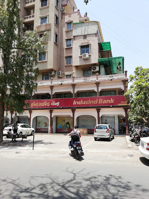 Af1qipojispm9tdgp Vi5pat2lp1xsicu2oyc20hh 3x=s677 K No