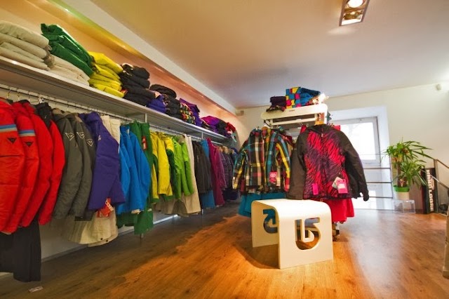 Hang Loose Snowboard-Surf-Kite Shop