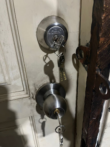 Locksmith kunci saujana