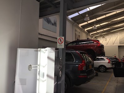 Photos of Autonal Taller Volvo