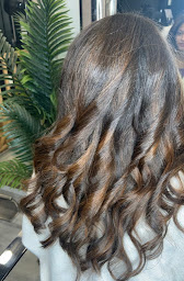 Photo n°31 de So Tina Beauty à Choisy-le-Roi (Salon de coiffure)