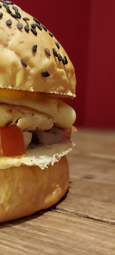 Lumière - Açaí & Burger - Cafeteria