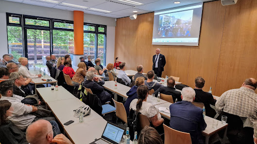 Gregor Samimi Anwalt für Verkehrsrecht, Strafrecht & Versicherungsrecht Insbesondere kurzfristige telefonische und Onlineberatung, Hortensienstraße 12a, 12203 Berlin