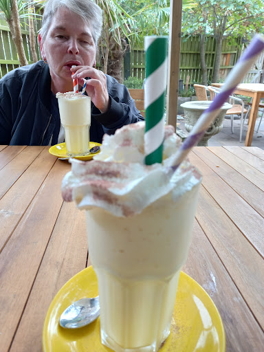 Mojava Cafe - Visual
