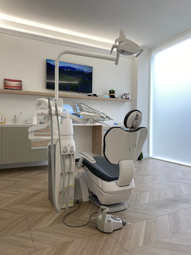 Clínica Dental Irizar Zabala Gallery - Spain