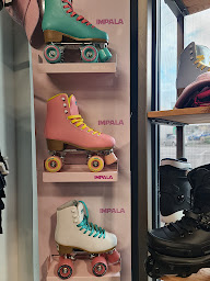 Photo n°24 de Evasion Skateshop Auray à Auray (Magasin de vêtements de sport)