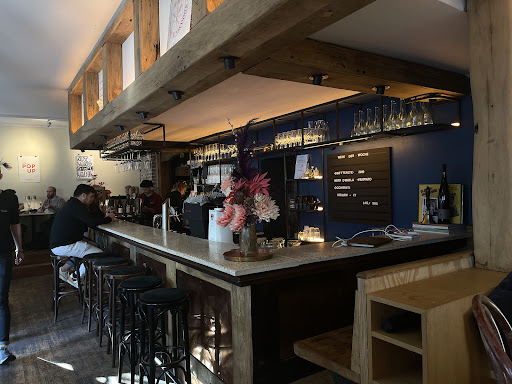 Die Bredouille Weinbar - Thumbnail