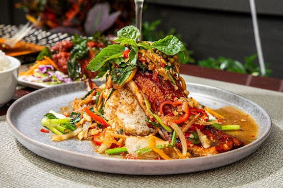 Good Catch | Thai Urban Bistro by null