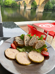 Photo n°6 de Le Kiosque du Pont de Vicq à Le Buisson-de-Cadouin (Bar)