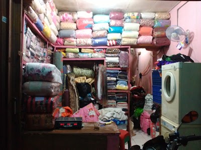 Photos of MAWAR LAUNDRY kiloan