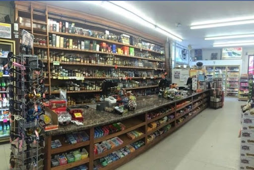 Red Barn Liquor Market - Thumbnail