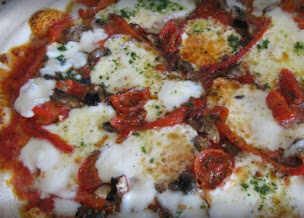 Photo n°11 de La Pizzeria de St Bar à Marseille (Restaurant)