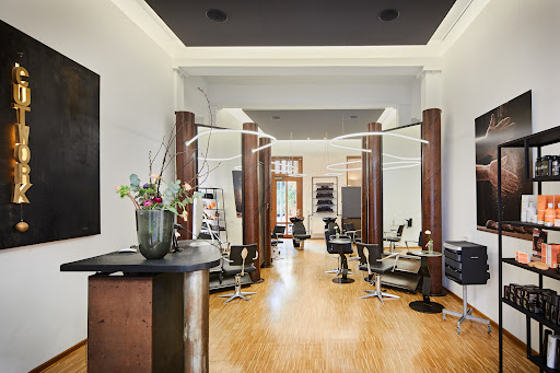 Cutwork Friseur