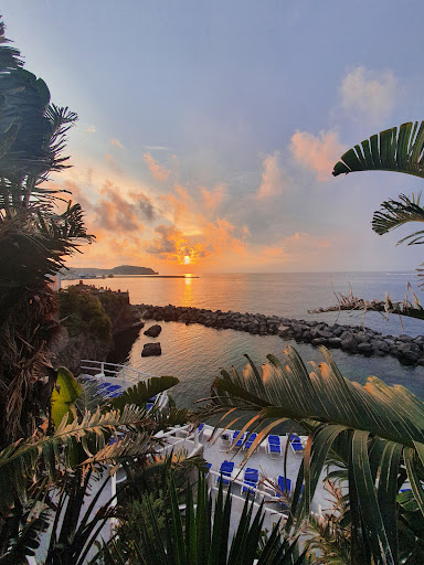 Seaside Beach Club & Restaurant - Thumbnail