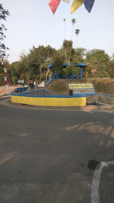 Photos of Bendungan Njaen