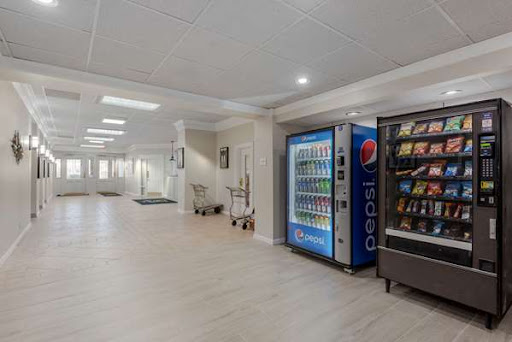 Quality Inn & Suites New Hartford - Utica Gallery - United States