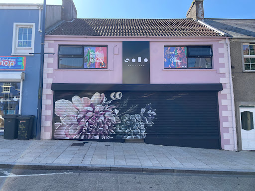 Solo Boutique Gallery - United Kingdom