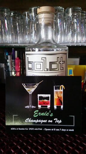 Ernie's - Visual