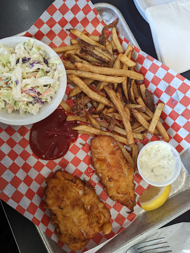 Ruby Slipper Bar and Grill - Visual