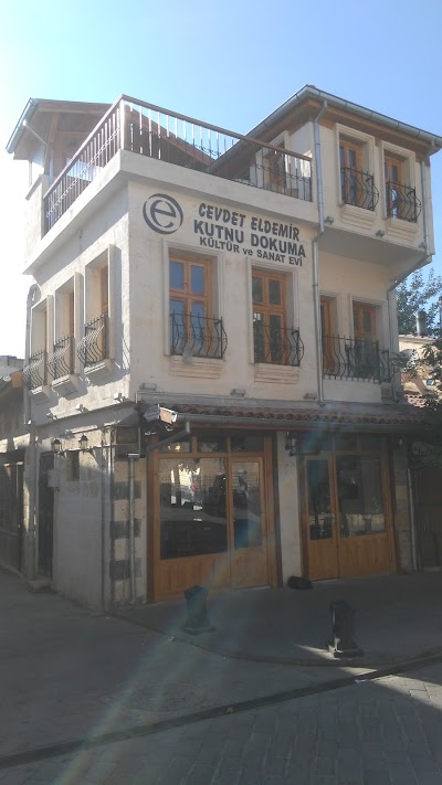 Elder KUTNA CULTURE AND ART HOUSE