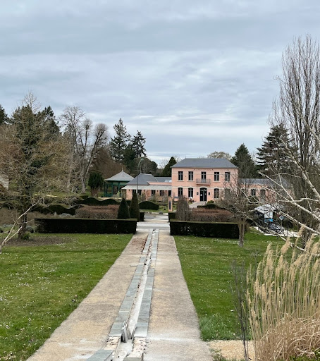 Photo de Studio cocooning et sa piscine à Pleumartin (86450)