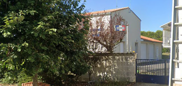 Gendarmerie de BAIGNES-SAINTE-RADEGONDE 28 Rue du Général de Gaulle, 16360 Baignes-Sainte-Radegonde, France
