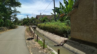 photo of Bendungan Way Mada