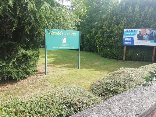 Strode's College (Windsor Forest Colleges Group) - Thumbnail
