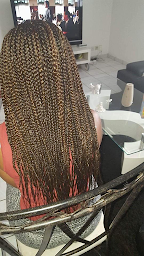 Photo n°5 de Coiffure Afro Américaine et soins esthétiques à Domicile à Lyon (Salon de massage thaïlandais)