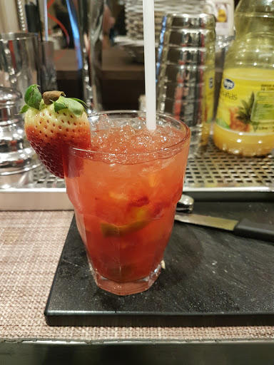 Kiss Cafe' - Visual