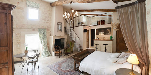 Photo de Chateau Latour Segur Suites et Spa TerreHappy à Lussac (33570)