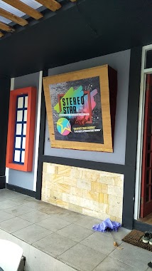 Stereo Music Studio / Stereo Star Cafe, Author: tem terra