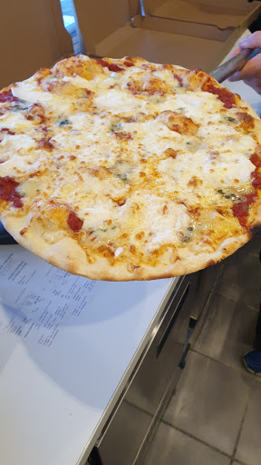 Photo 2 - La Pizza Di Napoli
