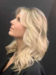 Photo n°29 de HEL HAIR à Cannes (Salon de coiffure)